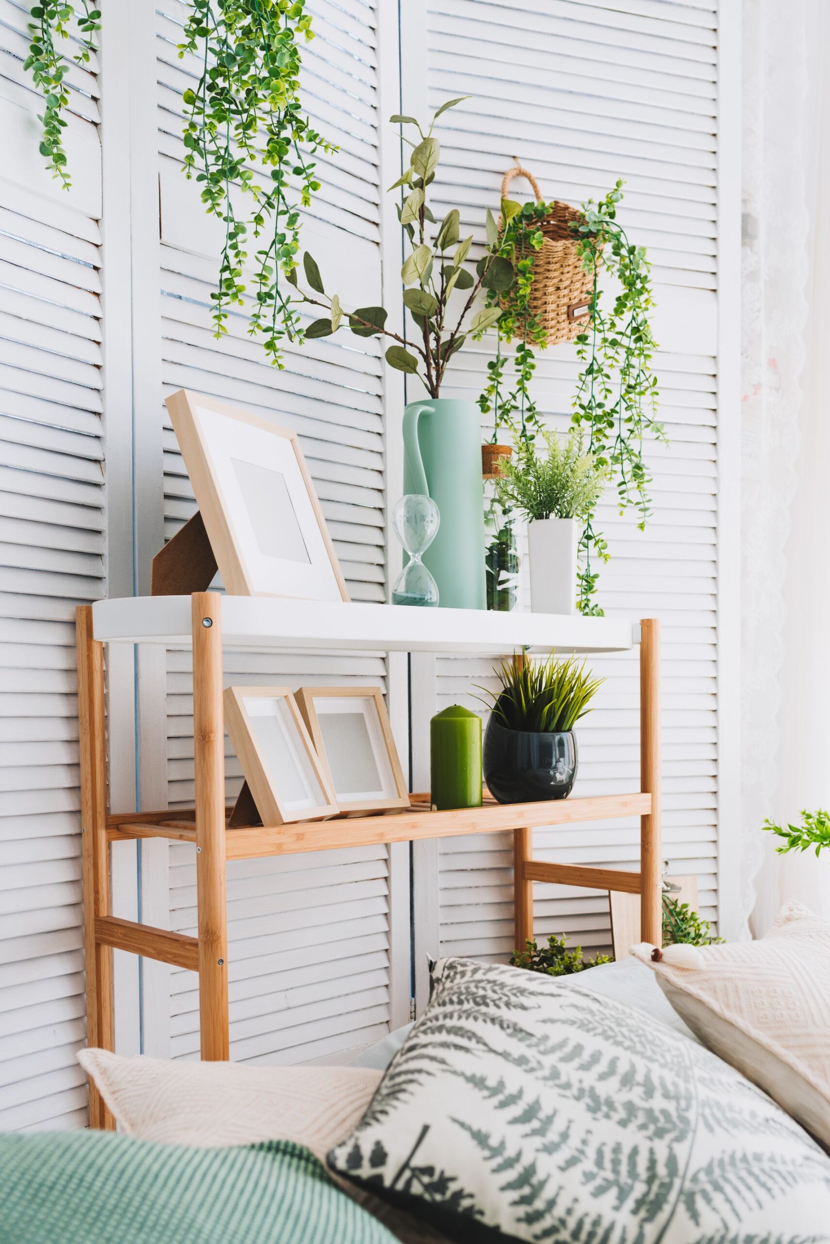 cozy-brightly-lit-room-corner-decorated